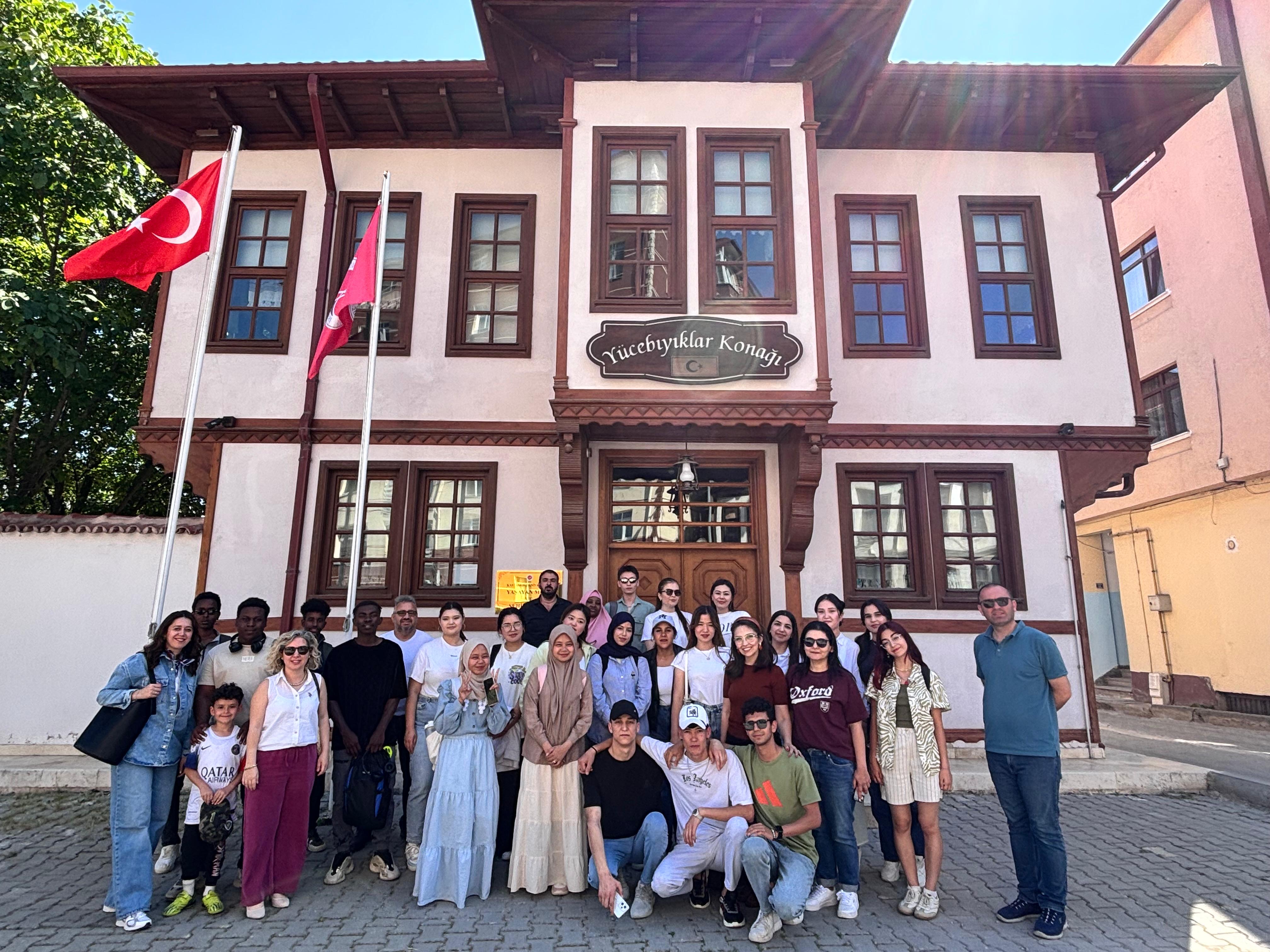 Kastamonu Kültürüne Yolculuk: Yaşayan Müze ve Şehir Arşivi Gezisi